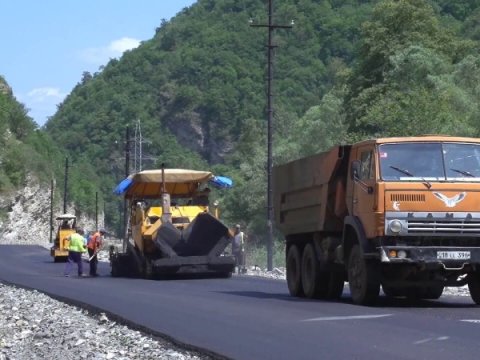 Ermənistandan Kəlbəcərin mərkəzinə birbaşa yol çəkilir 