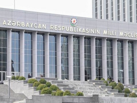 Milli Məclis sədrinin müavininə yeni köməkçi TƏYİN OLUNDU