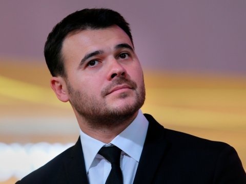 Emin Ağalarov: “İşçilərin maaşını ödəmək üçün 3 maşınımı satmışam” 