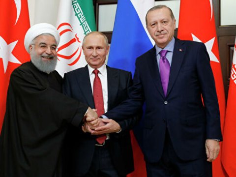 Putin, Ərdoğan və Ruhani danışıqlara başladı