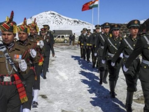 Hindistan və Çin azı 20 hərbçinin öldüyü insidentlə bağlı RAZILAŞDI