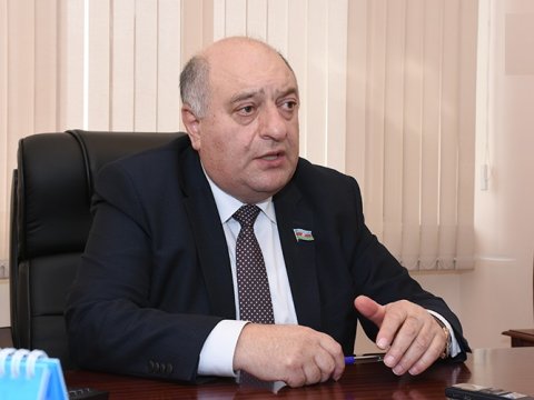 “Virusla bağlı insanları çaşdıran saytların əməli dövlətə təxribat kimi qiymətləndirilməlidir” - Komitə sədri