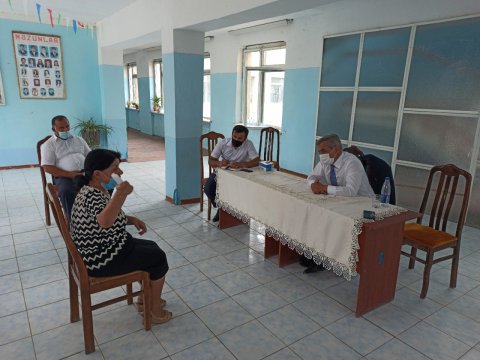 Deputat İlham Məmmədov seçicilərilə görüşüb - FOTO