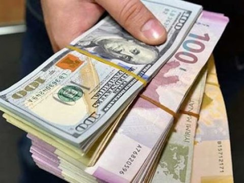 Manat və dollar yeni günə bu MƏZƏNNƏ ilə başladı