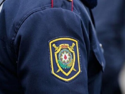 Gədəbəydə polis əməkdaşı əmisini qətlə yetirdi