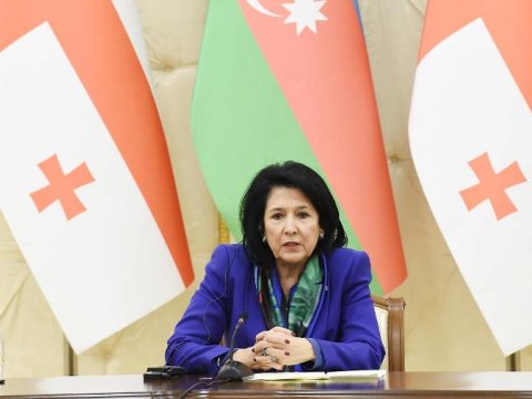 Gürcüstan prezidenti sərhəddəki gərginliklə bağlı bəyanat yaydı