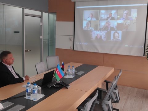 Azərbaycanlı deputat cəbhədəki vəziyyəti britaniyalı deputatlarla müzakirə etdi