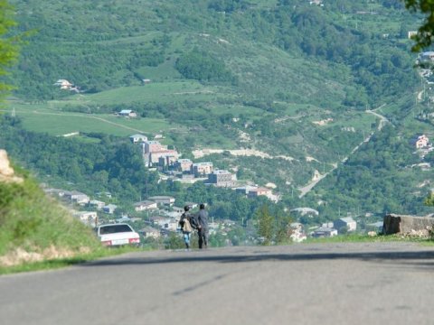 Ermənistan cəbhə xəttinə yaxın ərazidə informasiya mərkəzi yaradır