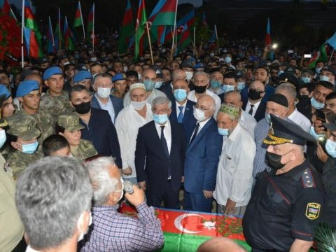 Şəhid mayor Anar Novruzov doğulduğu kənddə dəfn olundu - FOTO