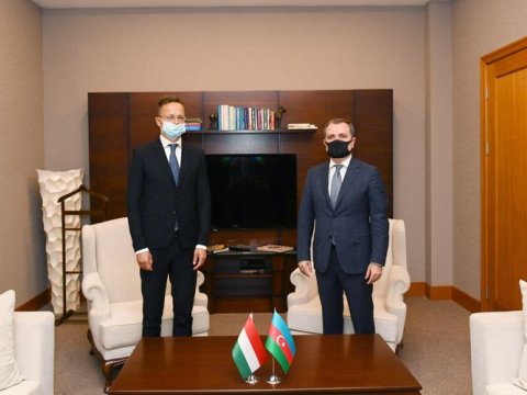Ceyhun Bayramov macarıstanlı həmkarı ilə görüşdü - FOTO