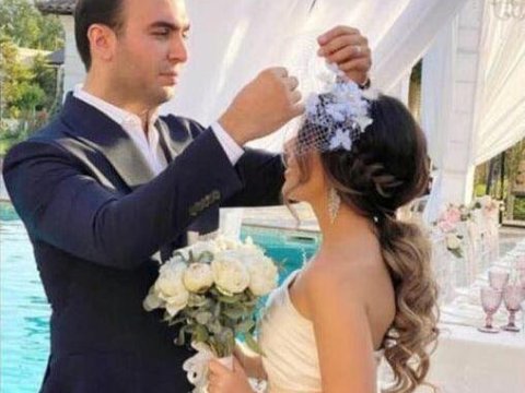 İki gəncin qərarı - Təmtəraqsız, qonaqlarsız yeni ailə cütlüyü