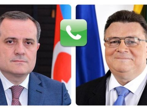 Ceyhun Bayramovla litvalı həmkarı arasında telefon danışığı 