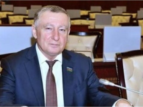 Deputat: 