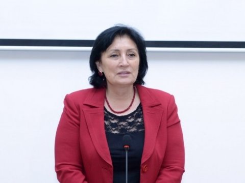  Məlahət İbrahimqızının oğlu da orduda xidmət etmək üçün qeydiyyatdan keçdi