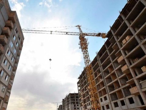 Nazirlik bu yaşayış kompleksində tikintini dayandırdı