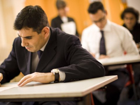 Dövlət qulluğuna qəbul imtahanları bu tarixdə keçiriləcək
