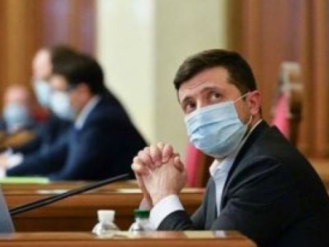 Zelenski: “Ukrayna COVID-19-un ikinci dalğasına hazırdır, amma...”