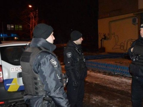 Ukraynada silahlı şəxs 20 nəfəri girov götürdü