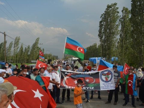 Türkiyədə diaspor üzvlərimizdən Ermənistana qarşı etiraz aksiyası 