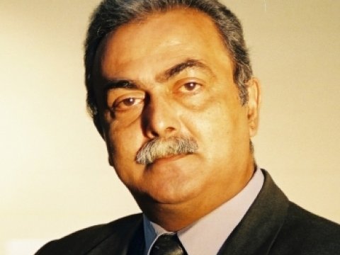 Əməkdar artistin qardaşı vəfat etdi  