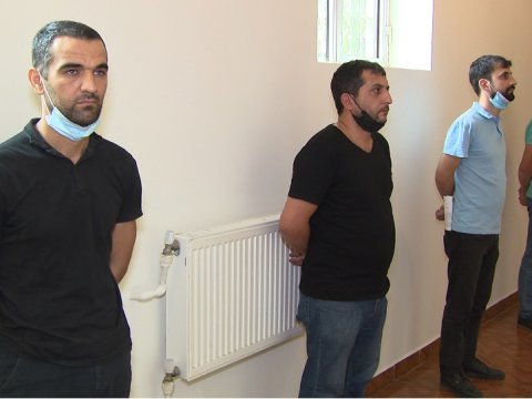 Milli Məclisə girən daha bir qrup qanun pozucusu saxlanıldı - FOTO+VİDEO  