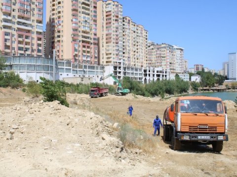 Yasamal gölü ərazisi əvvəlki vəziyyətə gətirilib - FOTOLAR
