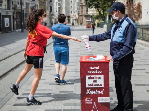 Türkiyədə koronavirusla bağlı son vəziyyət açıqlandı
