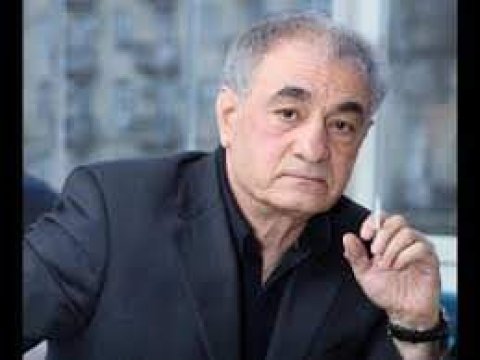 Məğrur yerişi vardır, amma...