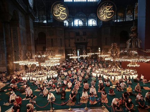 İrandan Türkiyəyə Ayasofya təbriki
