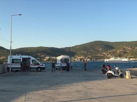 İzmirdə gəmi batdı: 4 nəfər öldü