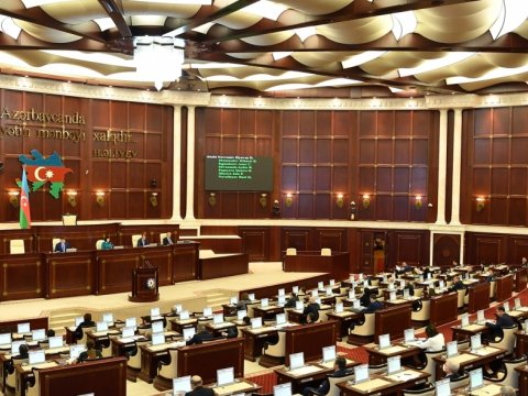 Növbədənkənar sessiyanın ilk iclasının gündəliyi AÇIQLANDI