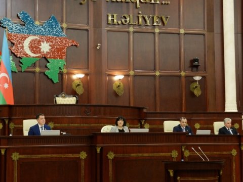 Bu gün növbədənkənar sessiyanın ilk iclası keçiriləcək - GÜNDƏLİK