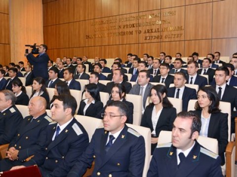 10 prokurorluq işçisi məsuliyyətə cəlb edilib