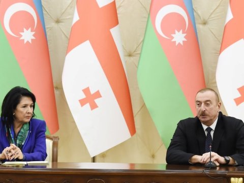 “Silah qalmaqalı” Bakı ilə Tbilisinin münasibətlərinə necə təsir etdi?..