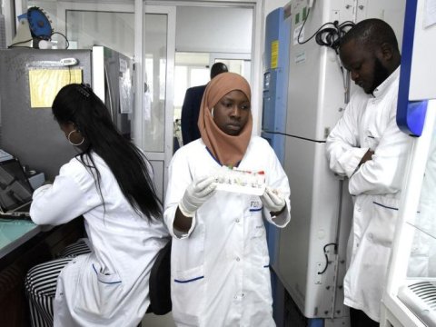 “Qara qitə”də koronavirusa yoluxanların sayı 1 milyonu keçdi
