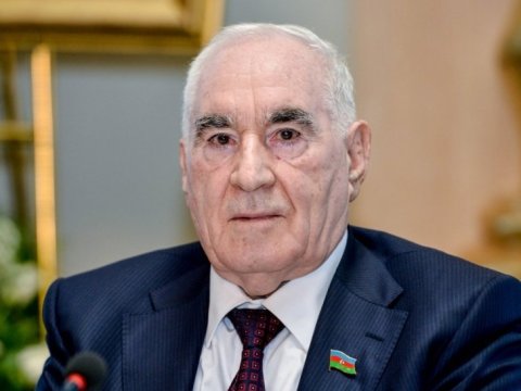 Fəttah Heydərov jurnalistlərin yadında necə qaldı... 