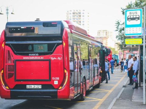 “Bakubus” sürücü axtarır