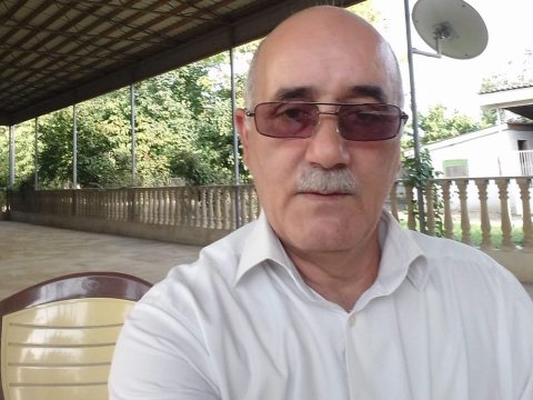 Məhkəmə Əli Kərimlinin sürücüsünə iş kəsdi 