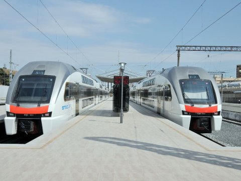 Bakı-Pirşağı-Sumqayıt xəttinə əlavə qatarlar buraxılır