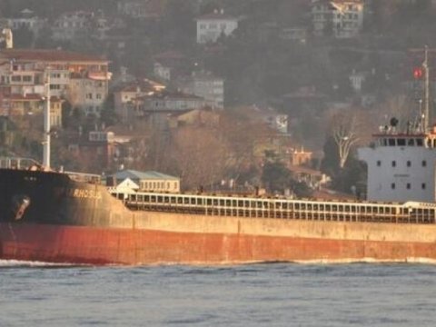 Beyrutda partlayışa səbəb olan gəmi bu ölkədən sifariş edilib