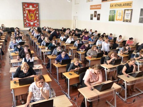 Müəllimliyə imtahan vermək istəyənlərin NƏZƏRİNƏ 