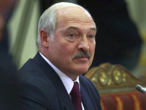Belarus müxalifəti Lukaşenkodan məğlubiyyətini tanımağı TƏLƏB ETDİ