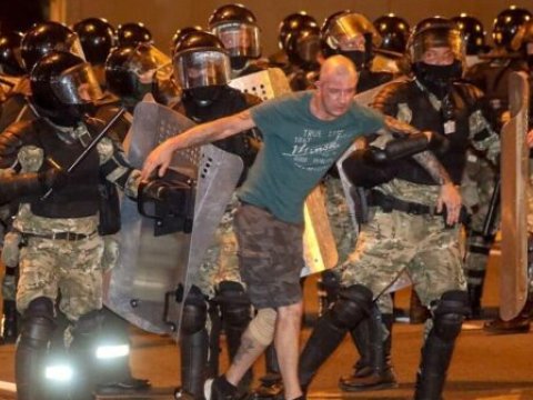 Rusiyalı jurnalist Belarusda itkin düşdü
