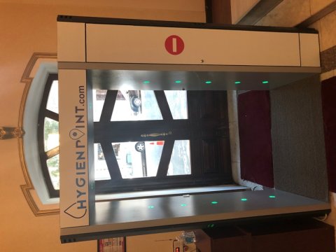 Diasporla İş üzrə DK-nın binasında biodezinfeksiya keçidi quraşdırılıb