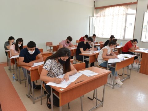 Abituriyenlərin nəzərinə - bu həftə 35 şəhər və rayonda imtahan keçiriləcək