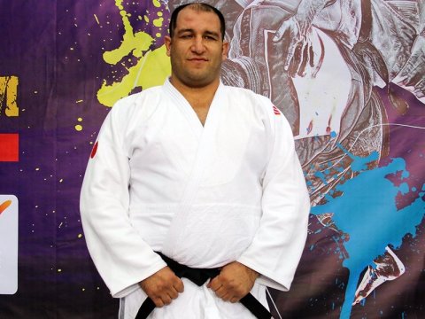 İlham Zəkiyev sədr seçildi