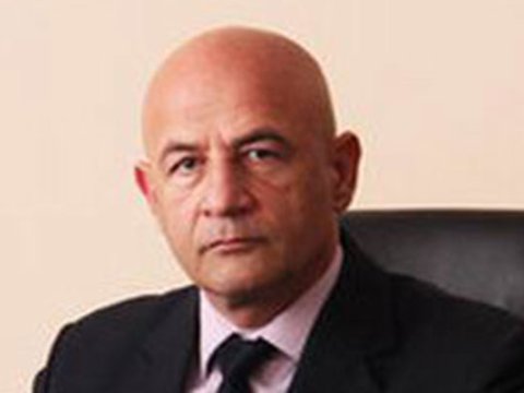 Oğlu həbs olunan bələdiyyə sədri istefa verdi
