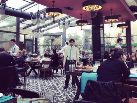 İşə başlayan kafe-restoranlarda bu qaydalara əməl edilməlidir - FOTOLAR