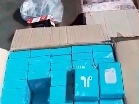 Gömrük nəzarətinə bəyan olunmayan məhsullar müsadirə edilib - FOTO