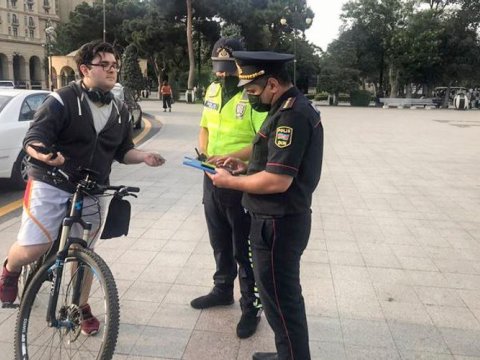 Bakı polisi velosipedçilərə qarşı reyd keçirdi